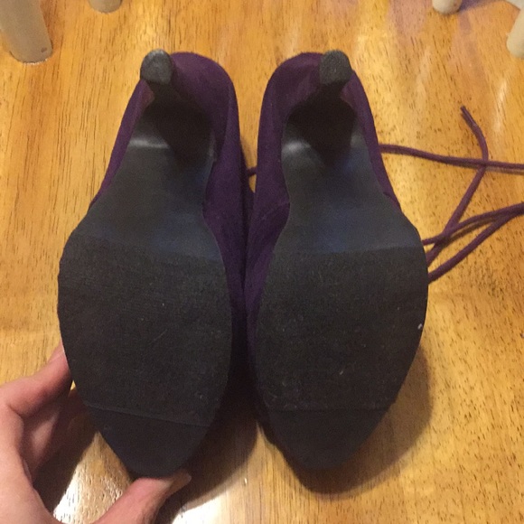 Peep toe Platform purple heels - Picture 5 of 6